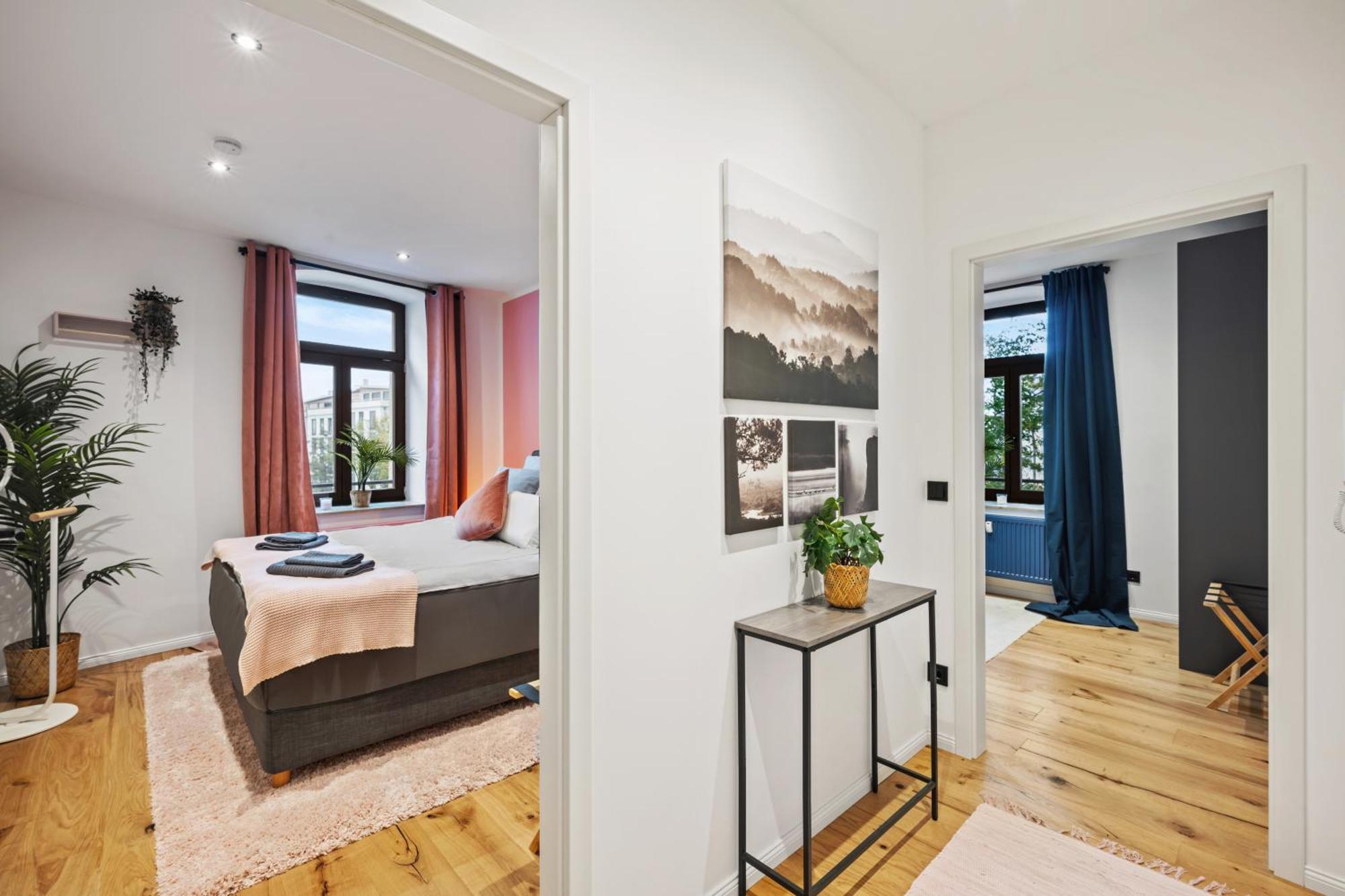 Edler Wohnraum Schlossteich-Suite 3 Sz Mit Zwei Balkonen, Kaffeevollautomat, Kamin, Klima, Lift & Zwei Parkplaetzen Chemnitz Exterior photo